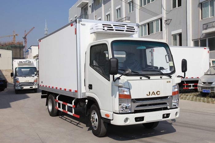 掛肉車